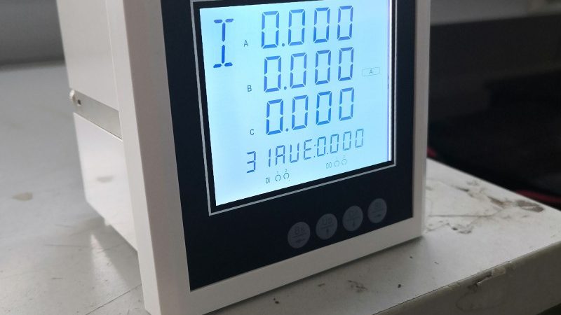 压力变送器精度等级0.5与0.2：精度差异背后的应用考量